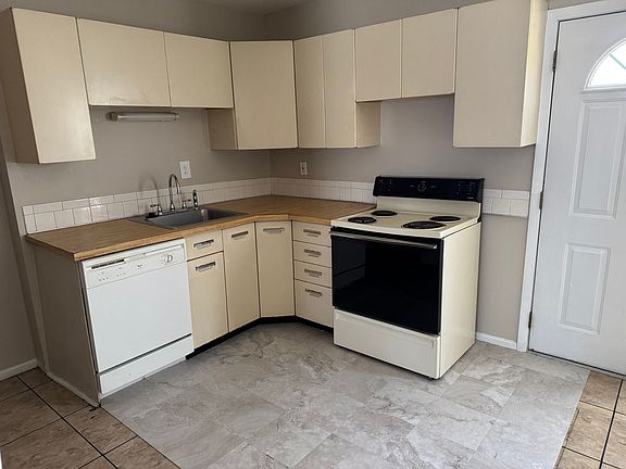 5th image of 469 S 30th St #G