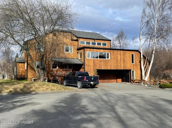 211 W Manor Ave, Anchorage, AK 99501