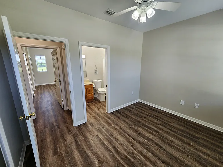 5785 US Highway 441 SE — Photo 19