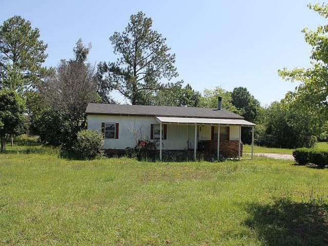 2nd image of 216 Lexington Cir