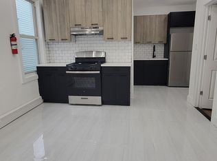 113 Woodlawn Ave APT 2, Jersey City, NJ 07305