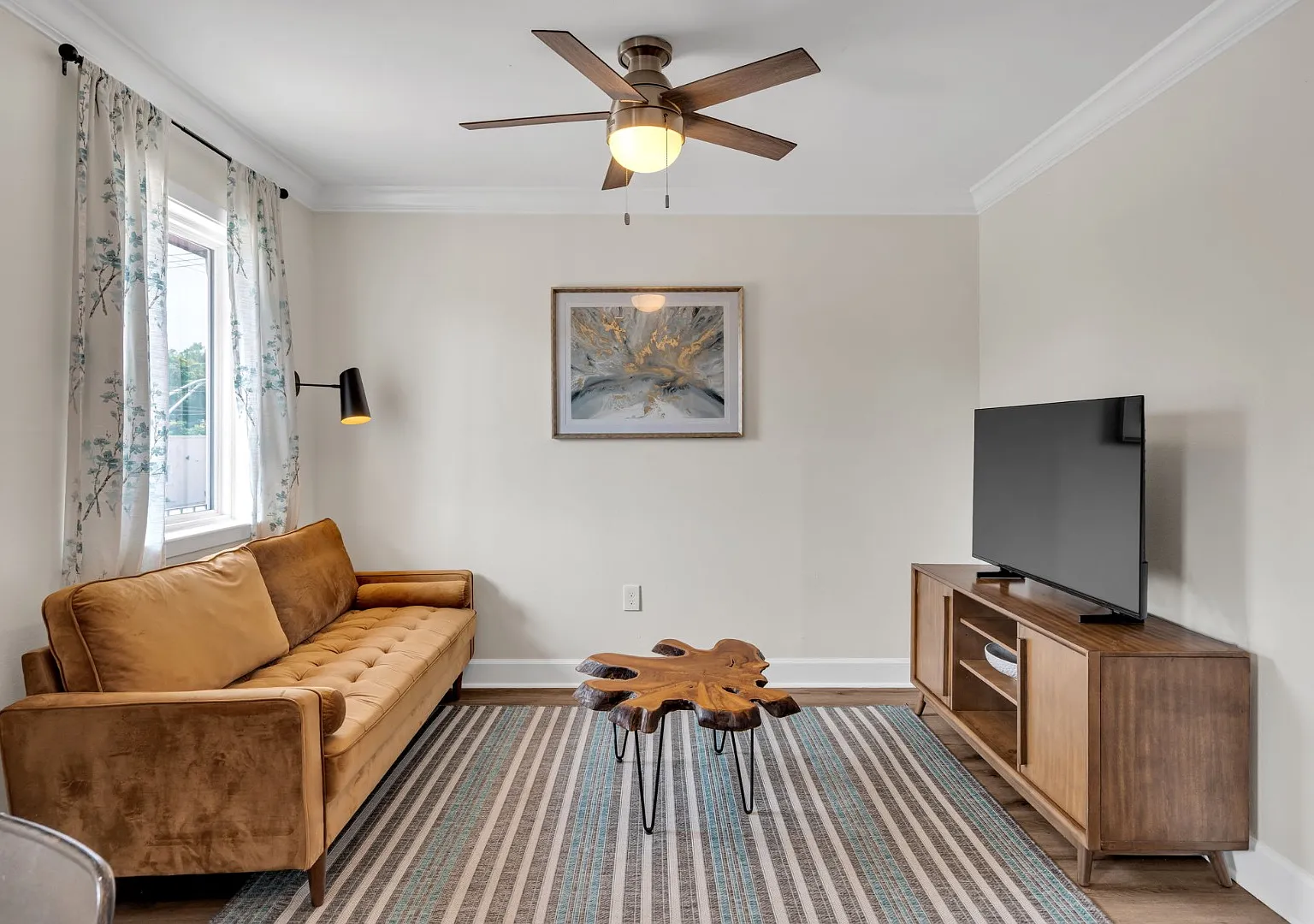 2200 Oretha Castle Haley Boulevard - Apt 7 — Photo 2