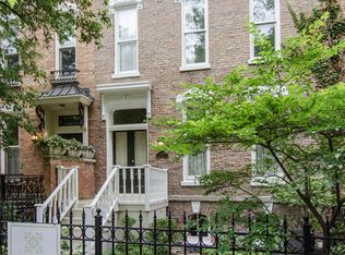 2102 N Fremont St, Chicago, IL 60614