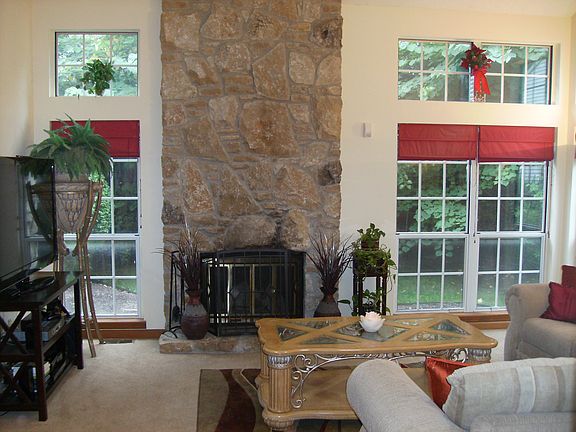 4th image of 9587 Bay Vista West Dr