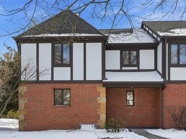 1632 Stone Mansion Dr, Sewickley, PA 15143