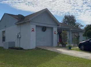 219 Regal Park Dr, Valrico, FL 33594