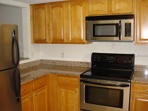 4th image of 942 La Costa Cir Unit 5