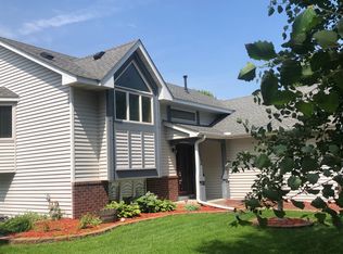 1334 Highland Rd, Stillwater, MN 55082