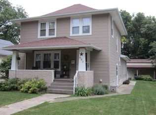 623 8th Ave, Sheldon, IA 51201
