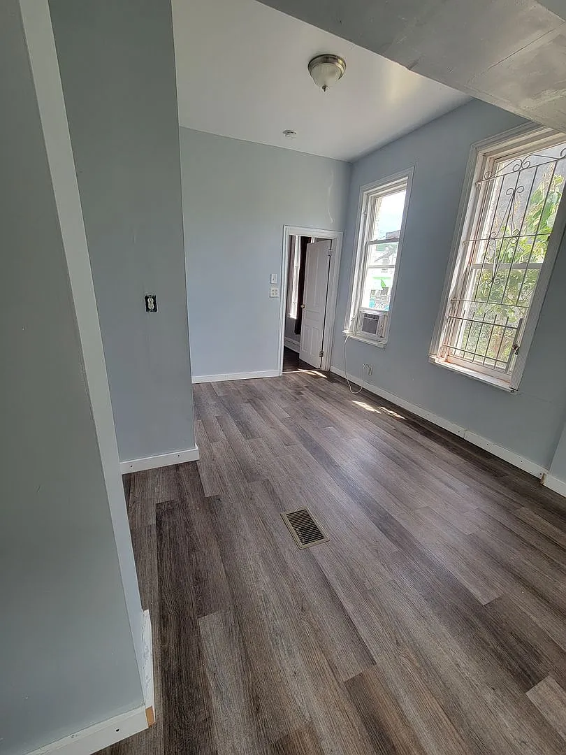 2524 N 19th St — Photo 3