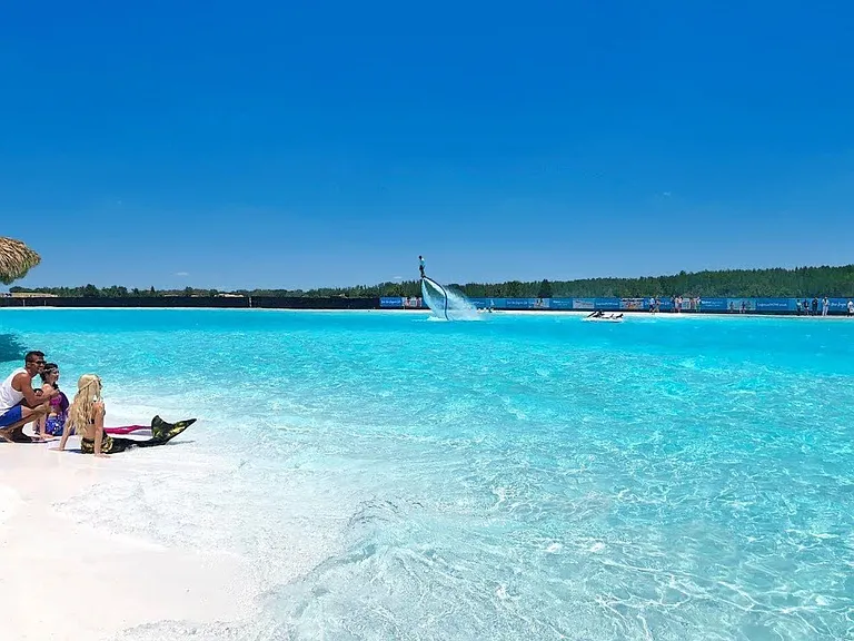 Only about 5 miles / 8 min by car to this tropical Lagoon open to public. Lagoon Hours 11-17 (bar stay open later on weekends). General Admission (prices/dates subject to change without notice) - Dec 21-April 15): ca $25 pp - other times ca $15 pp