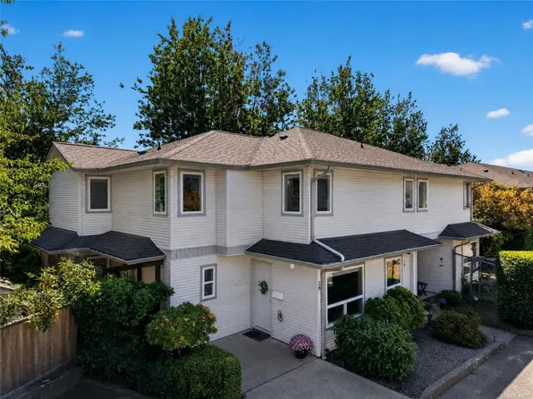 1180 Braidwood Rd #18, Courtenay, BC V9N 3R9