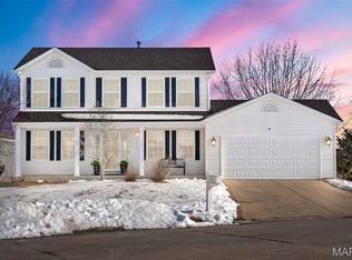 208 Niagra Dr, Wentzville, MO