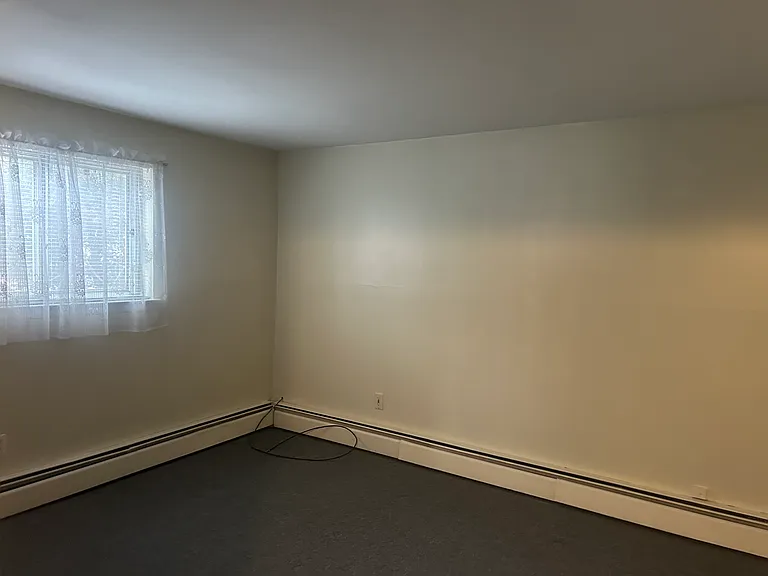 403 E Hoffman Ave #1 — Photo 7