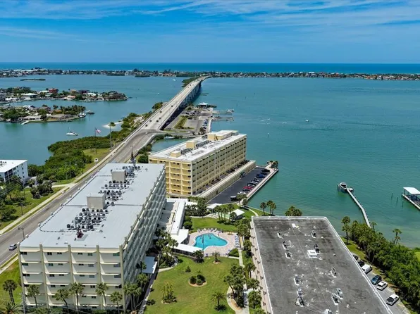 100 Bluff View Dr APT 506C, Belleair Bluffs, FL 33770