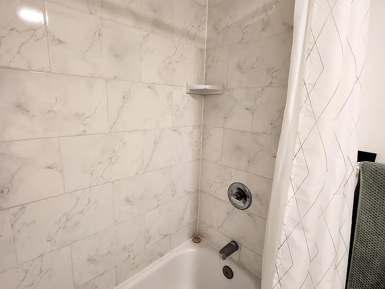 2335 York Ave #207 — Photo 13