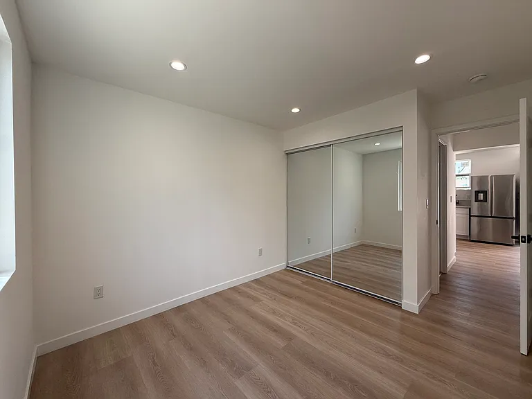 9555 La Villa St — Photo 14