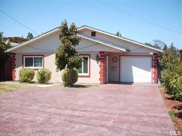 908 Winchester St, Vallejo, CA 94590