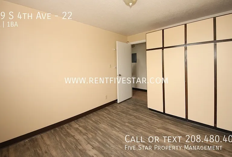 809 S 4th Ave #22 — Photo 6