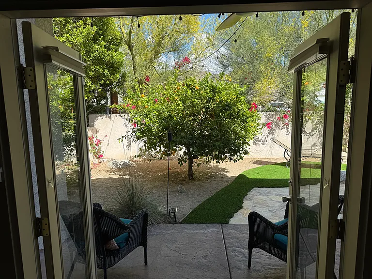 54050 Avenida Montezuma — Photo 23