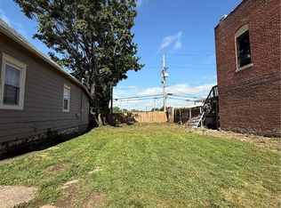 4306 Bell St, Kansas City, MO 64111