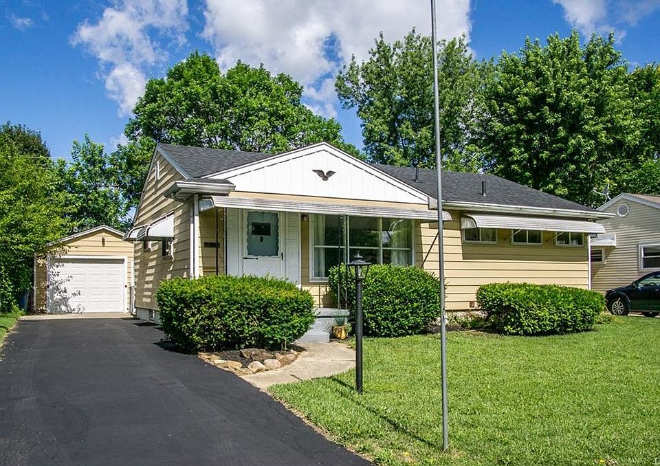 1st image of 297 Chesterfield Cir