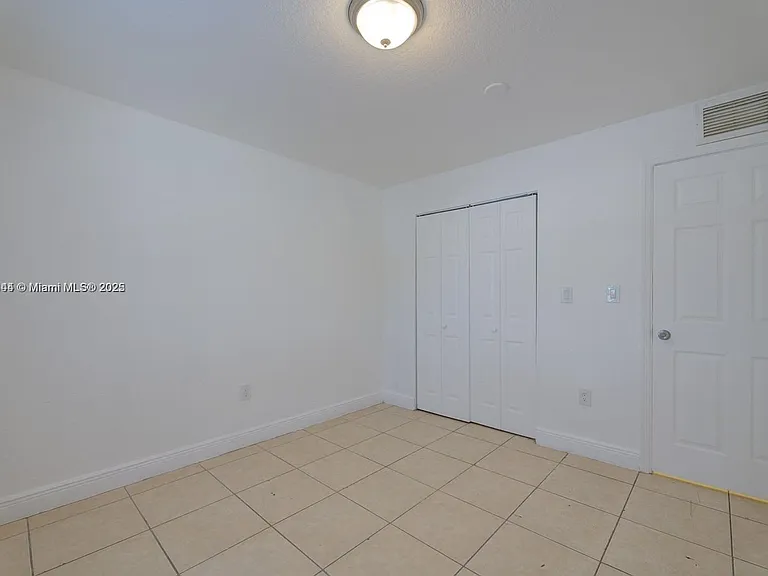 1814 NW 93rd St #1814 — Photo 12
