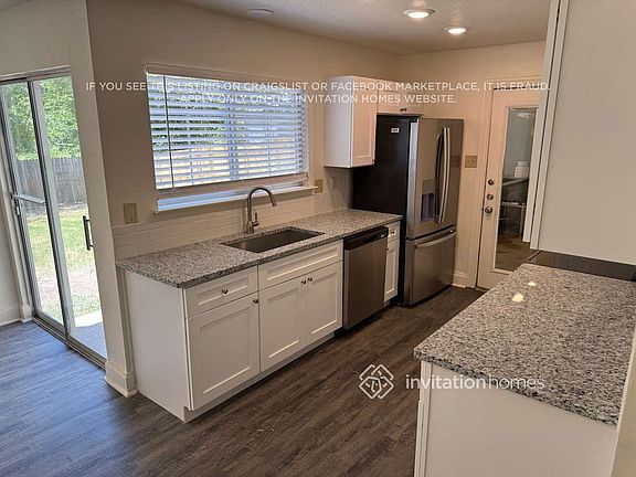 4th image of 7509 Creekfall Dr