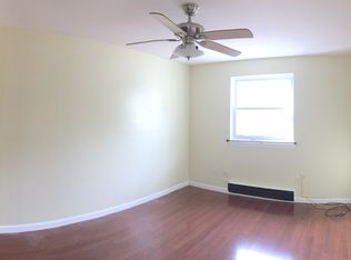 2564 127th St, Flushing, NY 11354