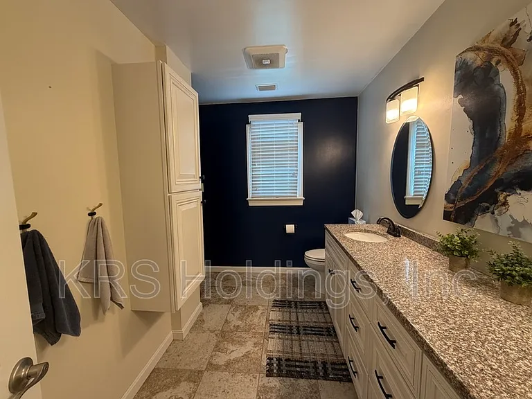 1520 Woodside Ct N — Photo 24