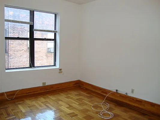 Rented by Manhattan Spaces | media 15