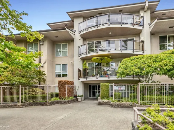 7505 138th St #315, Surrey, BC V3W 0W6