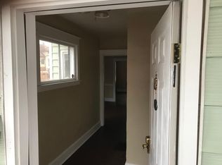6 1/2 Amsbry St, Binghamton, NY
