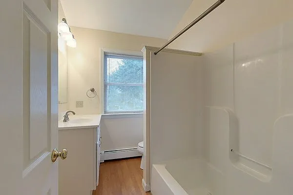 9 Bedlow Ave #4 — Photo 12