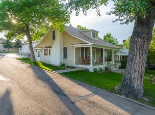 110 S Connor St, Hot Springs, SD 57747