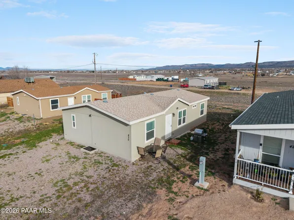 430 W Paris Trl, Paulden, AZ 86334