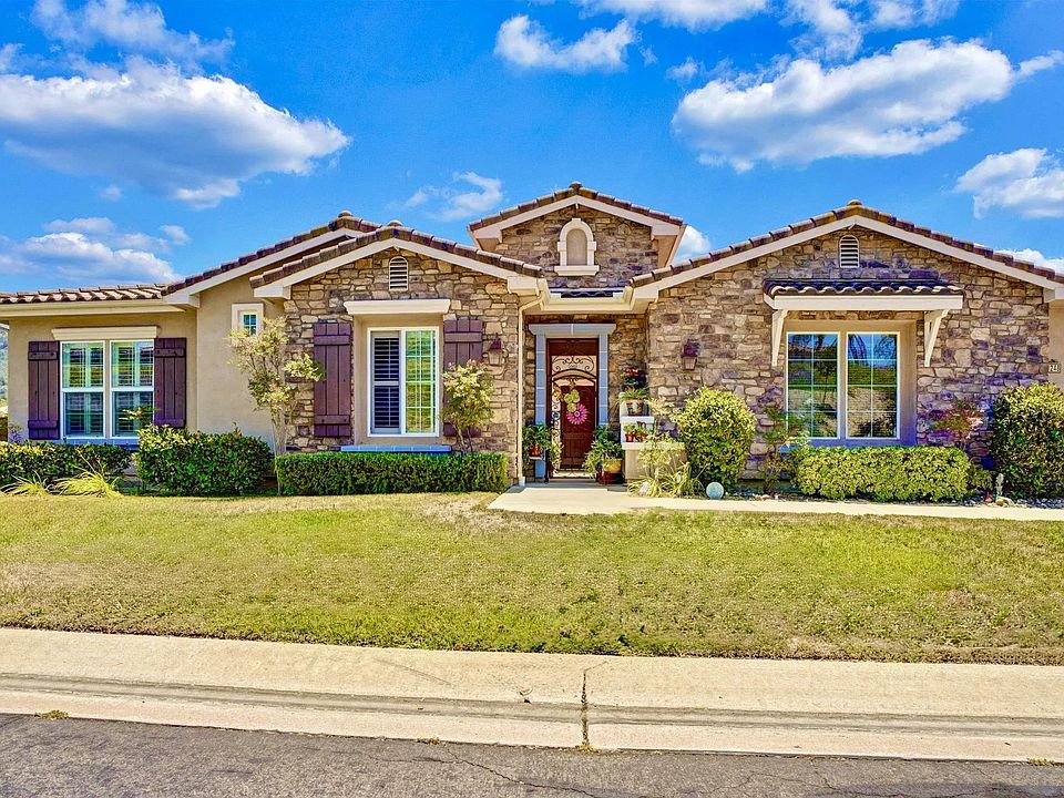 1st image of 27248 Saint Andrews Ln