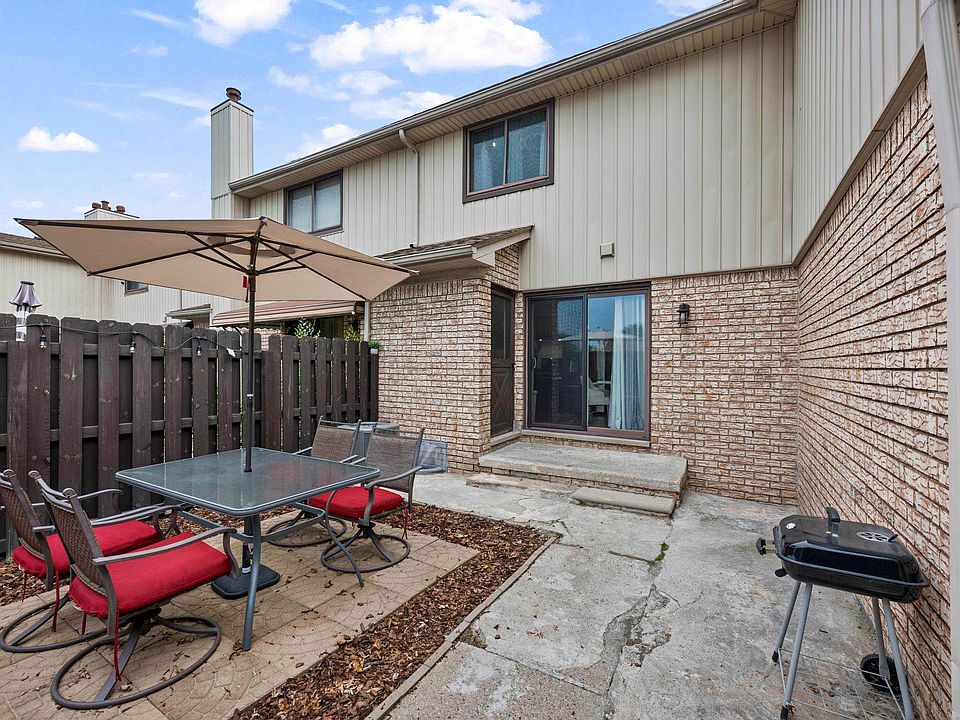 29011 Scarborough Dr, photo 28
