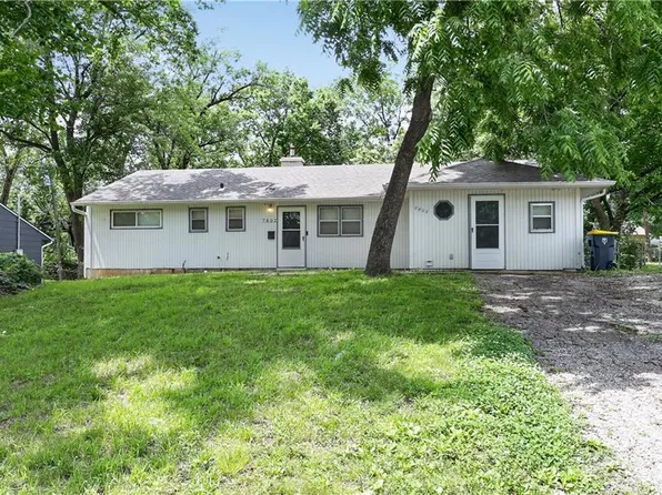 7802 E 112th St, Kansas City, MO 64134