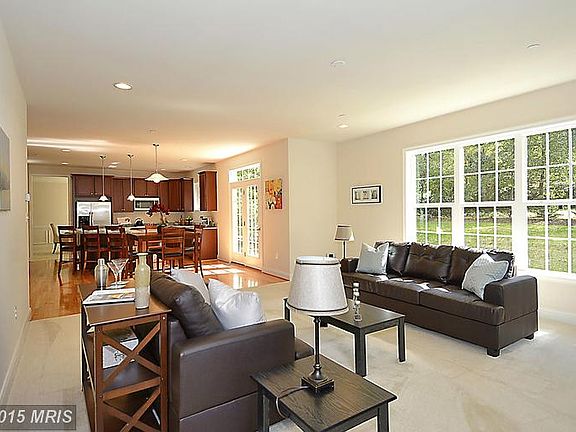 3rd image of 12220 Quince Valley Dr
