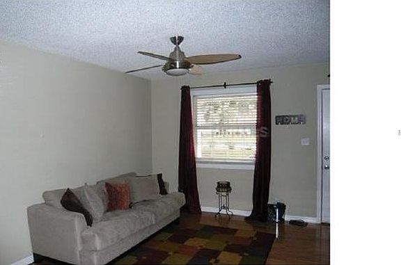 2nd image of 6920 Woodlake Dr #102