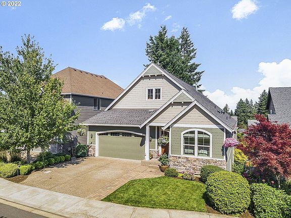 2nd image of 14188 SW Alpine Crest Way