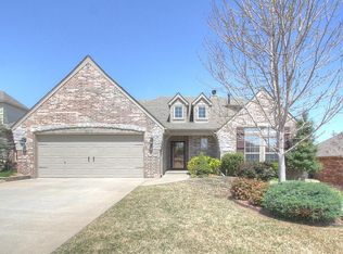 7412 E Knoxville St, Broken Arrow, OK 74014