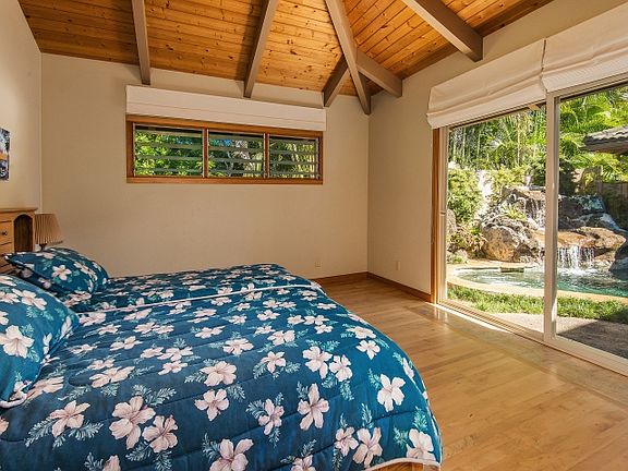 Bedroom #1