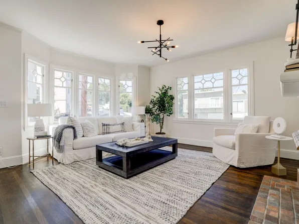 898 Bellevue Ave, Daly City, CA 94014