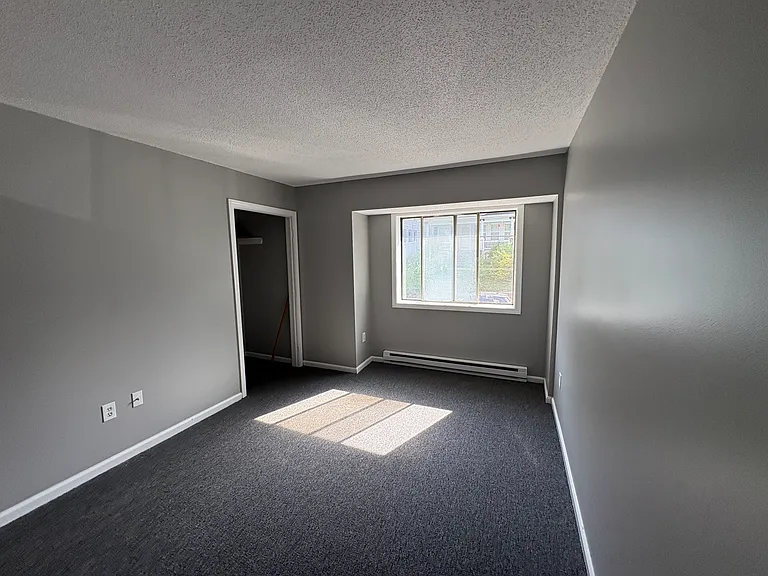 489 Wilson St #3 — Photo 2