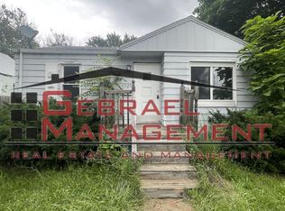 1325 Hughes Ave, Flint, MI 48503