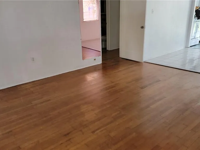 1816 Roosevelt St — Photo 5