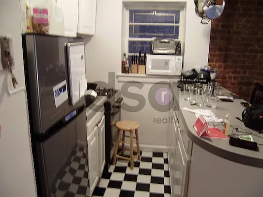 Rented by DSA Realty | media 50