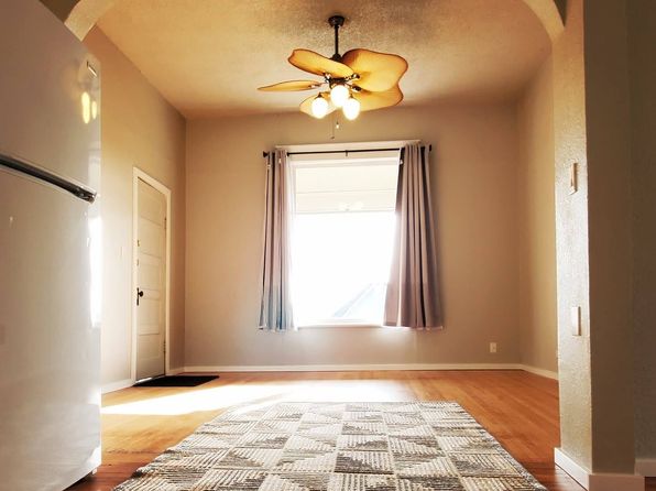 540 NE Adams Ave APT 2